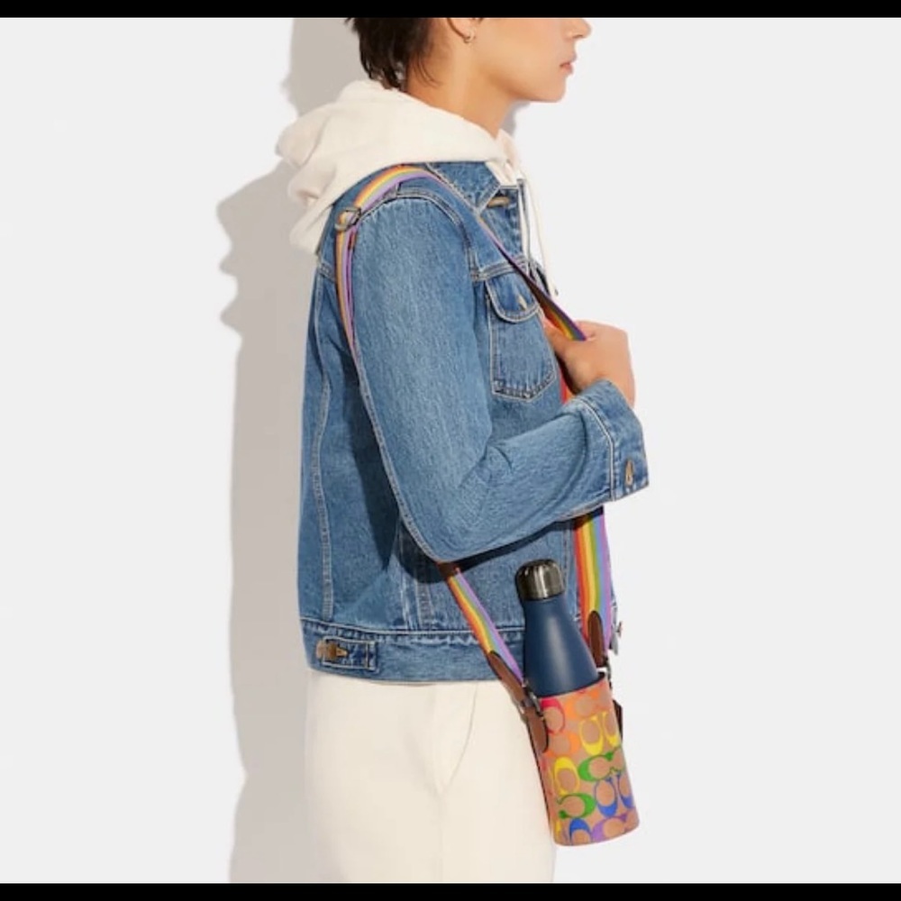 Coach water bottle holder rainbow crossbody - Picture 8 of 8